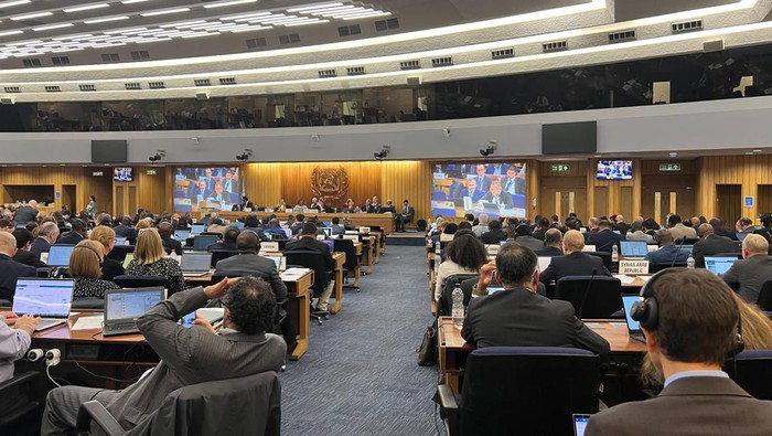 International Maritime Organization (IMO) resmi menetapkan pulau Nusa Penida dan Gili Matra di Selat Lombok, menjadi kawasan Particularly Sensitive Sea Area (PSSA).