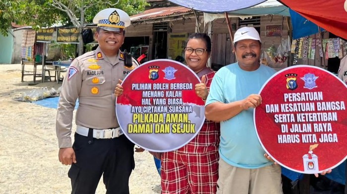Kasatlantas Polres Rokan Hilir saat sosialisasi Pilkada Damai (Foto: Dok Polres Rokan Hilir)