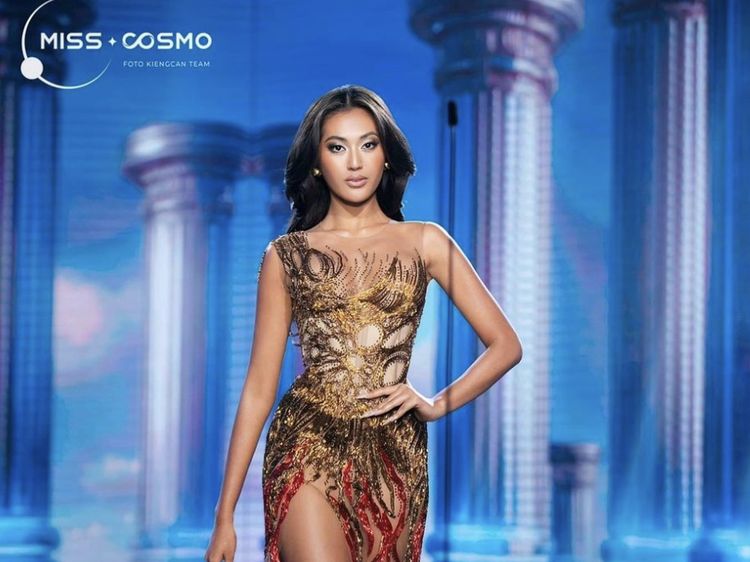 8 Potret Ketut Permata Juliastrid, Puteri Indonesia Juara Miss Cosmo 2024
