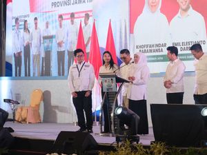 Khofifah-Emil Kenalkan Jubir Muda: Ada Dokter hingga Crazy Rich