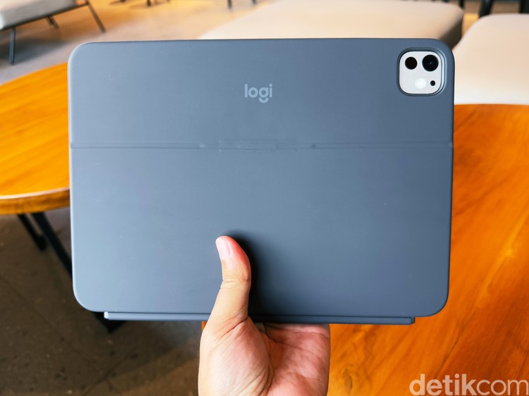 Logitech Combo Touch dan Keys-To-Go 2