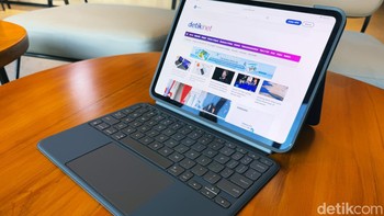 Harga Logitech Combo Touch sebagai berikut: - Combo Touch untuk iPad Air 11-inci M2: Rp 3.849.000 - Combo Touch untuk iPad Air 13-inci M2: Rp 4.379.000 - Combo Touch untuk iPad Pro 11-inci M4: Rp 4.379.000 - Combo Touch untuk iPad Pro 13-inci M4: Rp 5.019.000 Foto: Adi Fida Rahman/detikINET