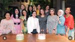 Manis! Momen Maia Estianty Kulineran Bareng Keluarga dan Sahabat