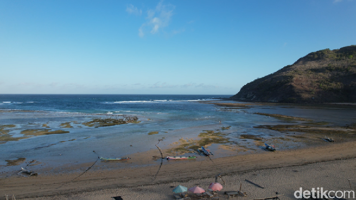 Pantai Areguling di Lombok Tengah. (Dok. Pribadi)