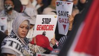 Pertumpahan darah terbaru dalam konflik Israel-Palestina yang telah berlangsung puluhan tahun dipicu ketika militan Hamas Palestina menyerang Israel selatan pada 7 Oktober 2023, menewaskan 1.200 orang dan menyandera sekitar 250 orang, menurut penghitungan Israel.
