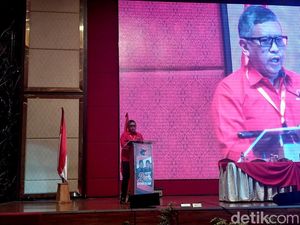 Hasto: Yang Telah Minum Air Sumut Wajib Menangkan Edy Rahmayadi