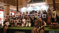 Dengan mengikuti workshop ini, peserta diharapkan dapat menghargai keunikan batik serta memahami nilai-nilai yang terkandung di dalamnya, seperti kerja keras dan ketelatenan.  