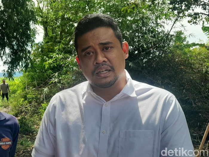 Bobby Nasution di Kabupaten Toba