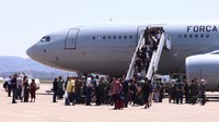 Brasil mengirimkan pesawat Angkatan Udara Airbus A330 untuk mengevakuasi 220 orang dari Beirut.  