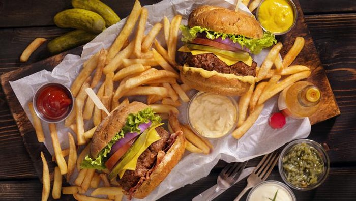 Pengakuan Remaja 15 Tahun Kena Gagal Ginjal usai Makan Buger McD