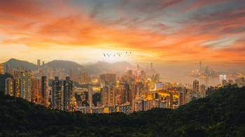 Peringkat kedua Amateur Built Environment/Architecture diraih Wutimet Bunyasirisith, Thailand. Lokasi: Hong KongFoto: Epson International Pano Awards