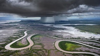 Penghargaan Kurator 2024 diraih Tom Putt, Australia. Lokasi Wyndham, Australia Barat Foto: Epson International Pano Awards