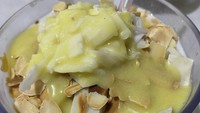 Sop Duren 88 di Tanjung Duren, Jakarta Barat juga bisa dikunjungi bagi pencinta durian. Racikan es durian di sini sangat komplet, paling favorit ada sop duren 88, sop duren almond, dan superbowl. Harganya mulai dari Rp 20.000 saja per porsinya. Foto: Google Review