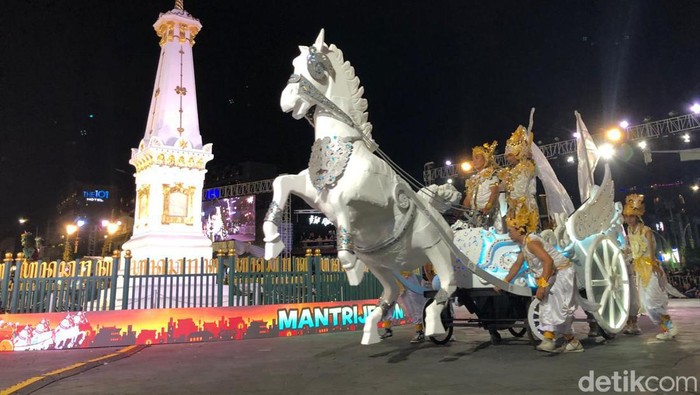 Kemeriahan gelaran WJNC #9 di Kawasan Tugu Pal Putih Jogja, Malam ini