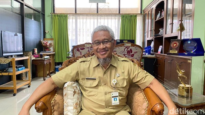 Kabid Pembinaan SMA Disdikbud Provinsi Jawa Tengah, Kustrisaptono saat ditemui di Kantor Disdikbud Jateng, Jalan Pahlawan, Semarang, Senin (7/10/2024).