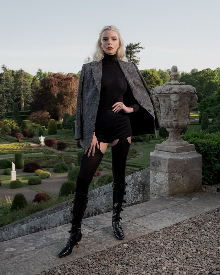 Liburannya Anya Taylor Joy Liburannya Anya Taylor Joy