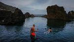 Menyelami Keindahan Kolam Renang Alami Porto Moniz di Portugal