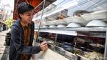 Miris! Kelas Menangah Turun Kasta, Pengeluaran Habis untuk Makan