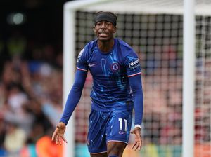 Ribuan Fans Arsenal Teken Petisi Tolak Noni Madueke