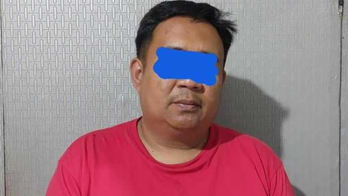 Tampang WAH, inisiator aksi tipu-tipu acara fun bike memeriahkan HUT Kota Jogja di Alun-alun Kidul saat diamankan. Foto diunggah Senin (7/10/2024).