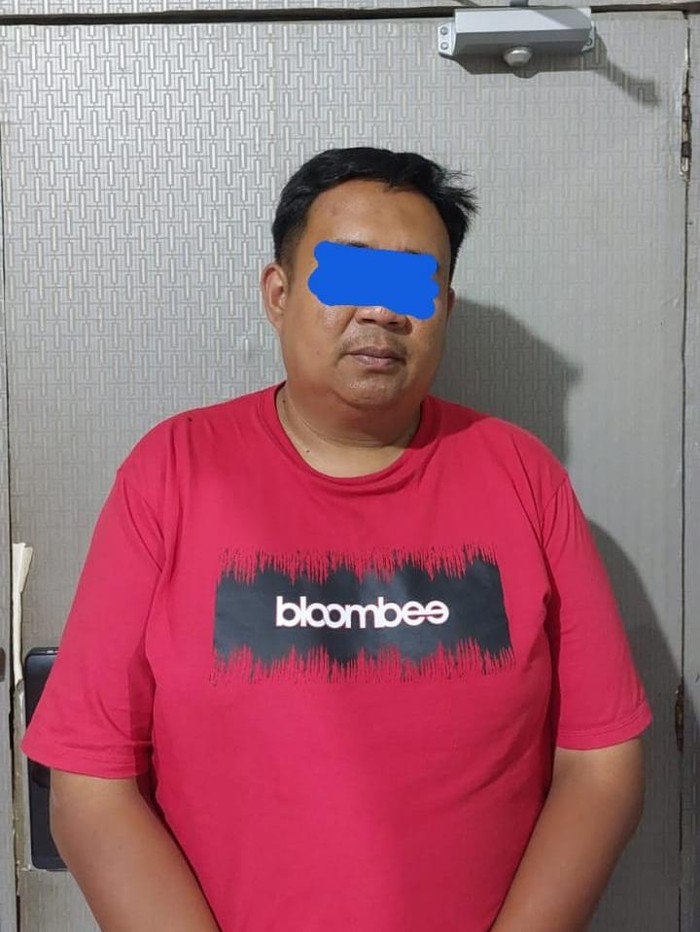 Tampang WAH, inisiator aksi tipu-tipu acara fun bike memeriahkan HUT Kota Jogja di Alun-alun Kidul saat diamankan. Foto diunggah Senin (7/10/2024).