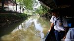 Potret Perahu Eretan di Jaksel, Andalan Siswa Persingkat Jarak ke Sekolah