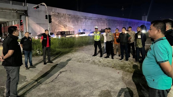 Polisi saat operasi Jembalang