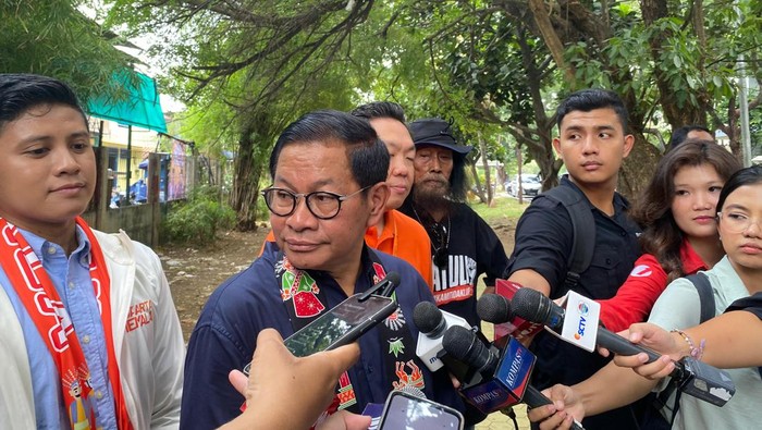Pramono Anung saat kampanye di Jakbar (Taufiq/detikcom)