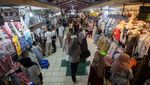 Ramai-ramai Berburu Batik di Pasar Beringharjo