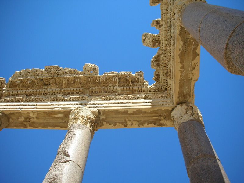 Situs peninggalan Romawi Kuno di Baalbek, Lebanon (Veronique Dauge/UNESCO)