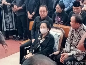 Megawati hingga Krisdayanti Hadiri Pemakaman Romo Benny di Kota Malang