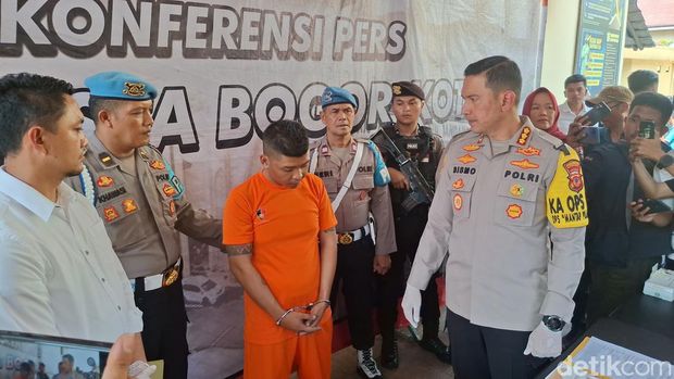 Tampang Jupri, dedengkot preman di pasar tumpah Jalan Merdeka, Kota Bogor ditangkap polisi.