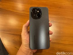 Unboxing Tecno Spark Go 1: HP Tahan Banting Cuma Rp 900 Ribuan