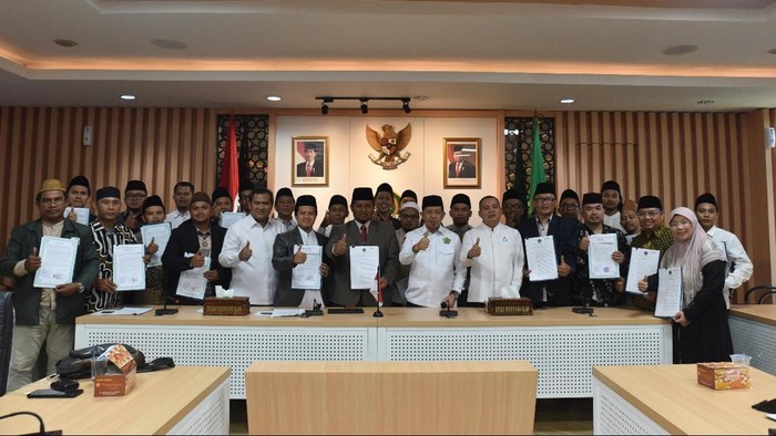100 pesantren dapat izin operasional Kemenag.