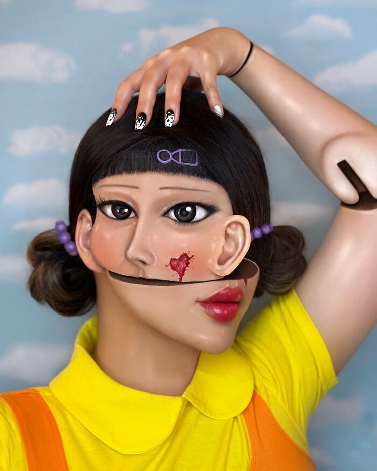 15 Makeup Ilusi yang Harus Dilihat Dua Kali Baru Ngeh Makeup dari seniman Mimi Choi benar-benar mind blowing. Pantas saja followers-nya di Instagram sudah mencapai dua juta.