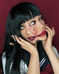 Makeup dari seniman Mimi Choi benar-benar mind blowing. Pantas saja followers-nya di Instagram sudah mencapai dua juta.