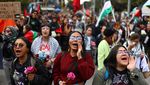 Aksi Warga Dunia Peringati 1 Tahun Genosida di Gaza