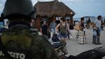 Bakal Ada Badai, Turis Terpaksa Tinggalkan Pulau Holbox Meksiko
