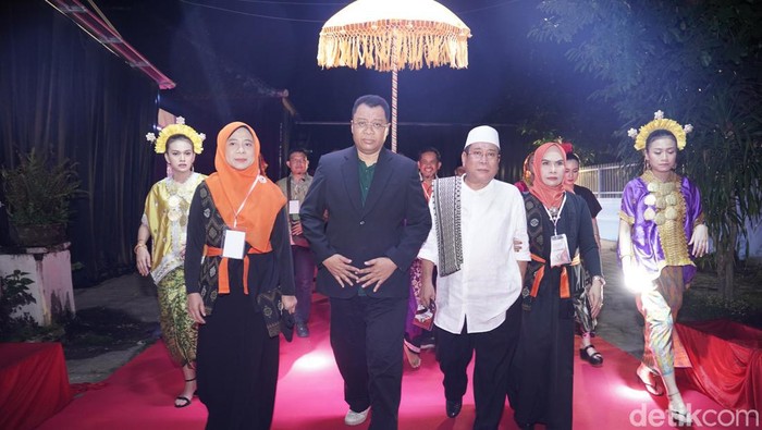 Calon Gubernur-Wakil Gubernur NTB Zulkieflimansyah-Suhaili (Zul-Uhel) saat pengundian nomor urut di KPU NTB beberapa waktu lalu. (Foto: Helmy Akbar/detikBali)