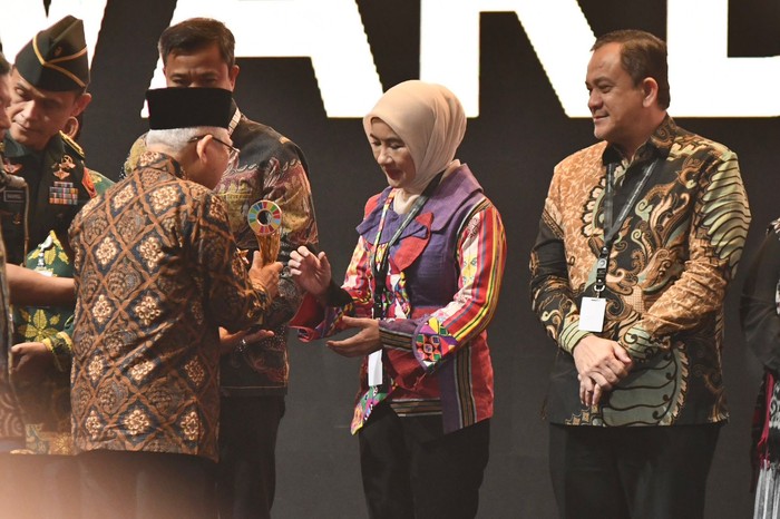 Desa Energi Berdikari Pertamina Raih Penghargaan