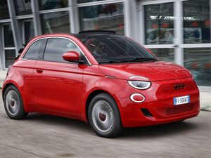 Pontang-panting Lawan Mobil China, Pabrikan Ini Cuma Jual 13 Unit Bulan Lalu