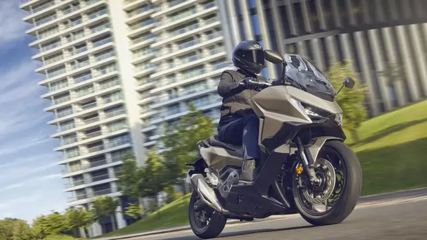 Honda Forza 750 model 2025