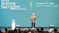 BNI Investor Daily Summit 2024 diisi 50 pembicara dari dalam dan luar negeri dengan mengangkat 15 isu strategis bidang hilirisasi, reformasi regulasi, konektivitas, ekspansi ekonomi, serta tuntutan akselerasi ke tahap pertumbuhan.  