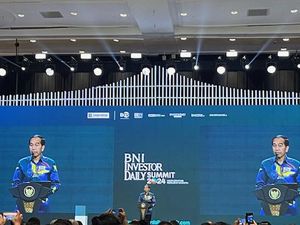Jokowi Sebut Kenaikan Gaji Hakim Sedang Dihitung