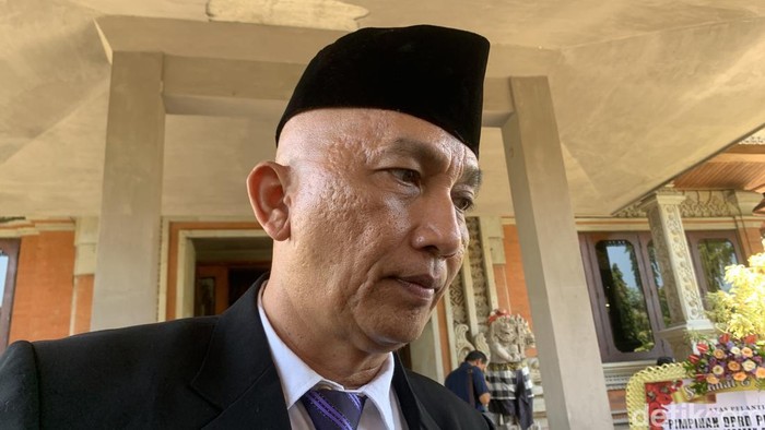 Kepala Dinas Ketenagakerjaan dan ESDM Bali Ida Bagus Setiawan ditemui di kantor DPRD Bali, Selasa (8/10/2024).
