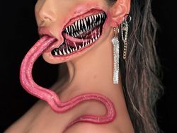 Aksi Kreator IG Merias Wajah Seram Bikin Tercengang