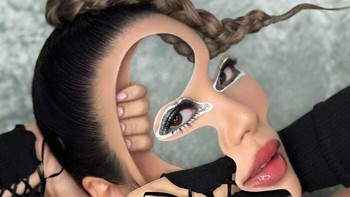 Edisi kepala bolong. Foto: Instagram/@mimles