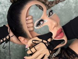 Aksi Kreator IG Merias Wajah Seram Bikin Tercengang