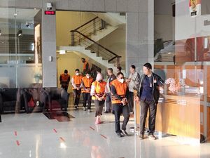 KPK Tahan 6 Orang Terkait OTT di Kalsel