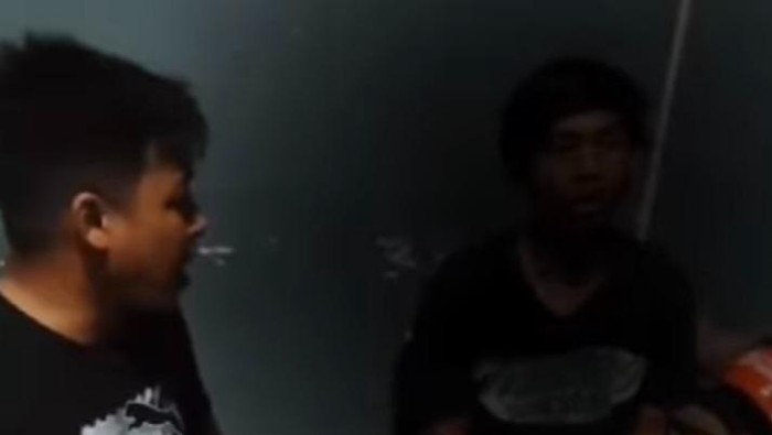 Pelaku begal payudara di Surabaya saat ditangkap